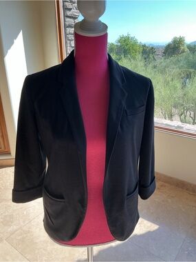 LC Lauren Conrad Black Open-Front Blazer with Turn-Up Sleeves